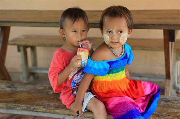 Дети Тайланда
